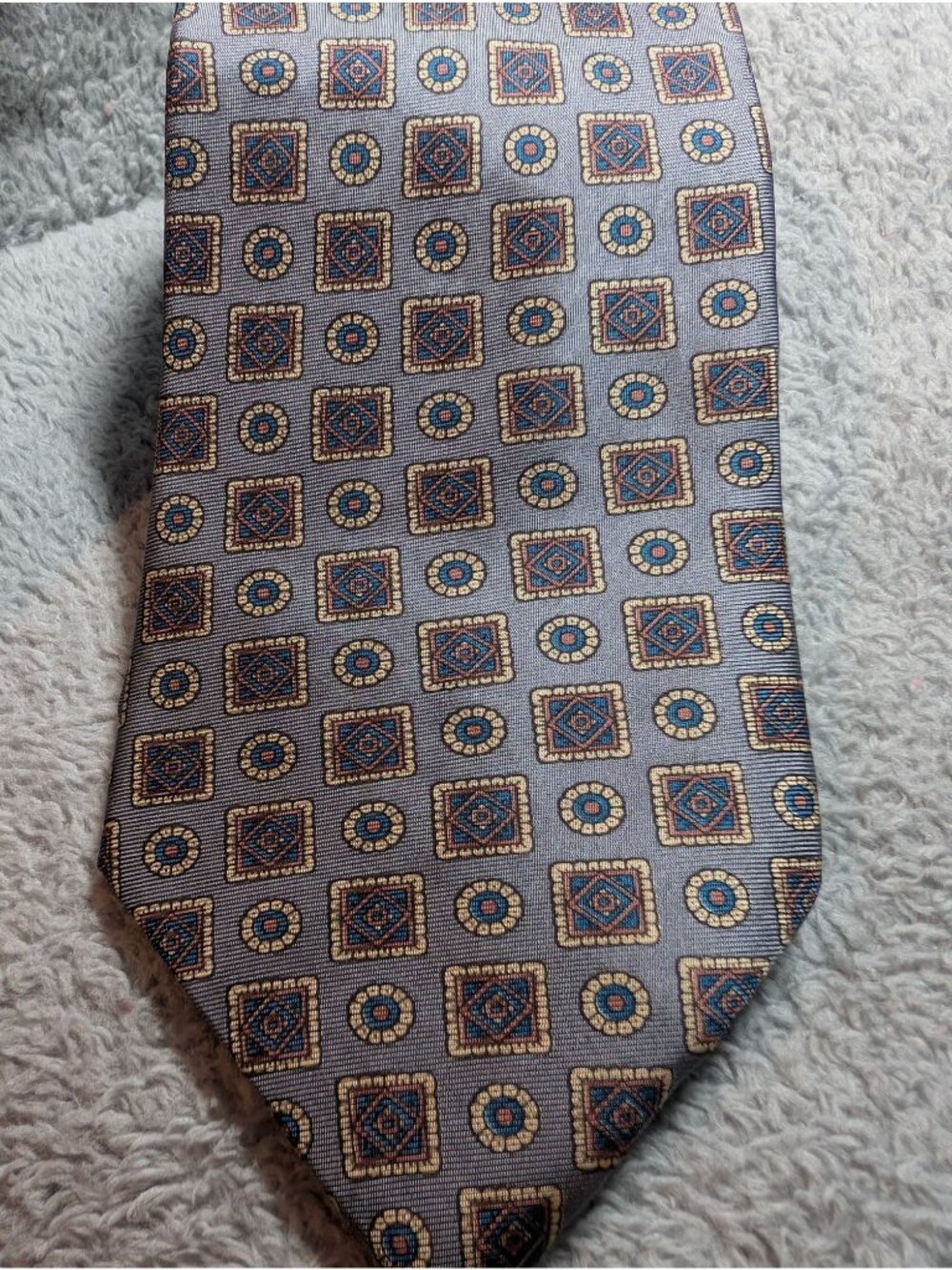 Valeriano Collection Mens Silk Geometric Pattern Tie In Gray & Blue